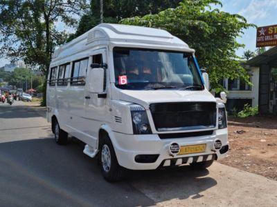 12/17 Seater Force Traveller